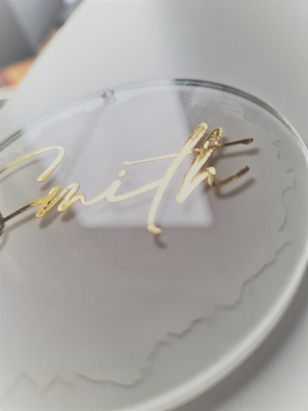 Platzkarte Acrylschild Hochzeit  Geschenk Babyshower Baby Monats Schild   Acrylschild  Taufe, weihnachtskugel Namensschild Personalisiert