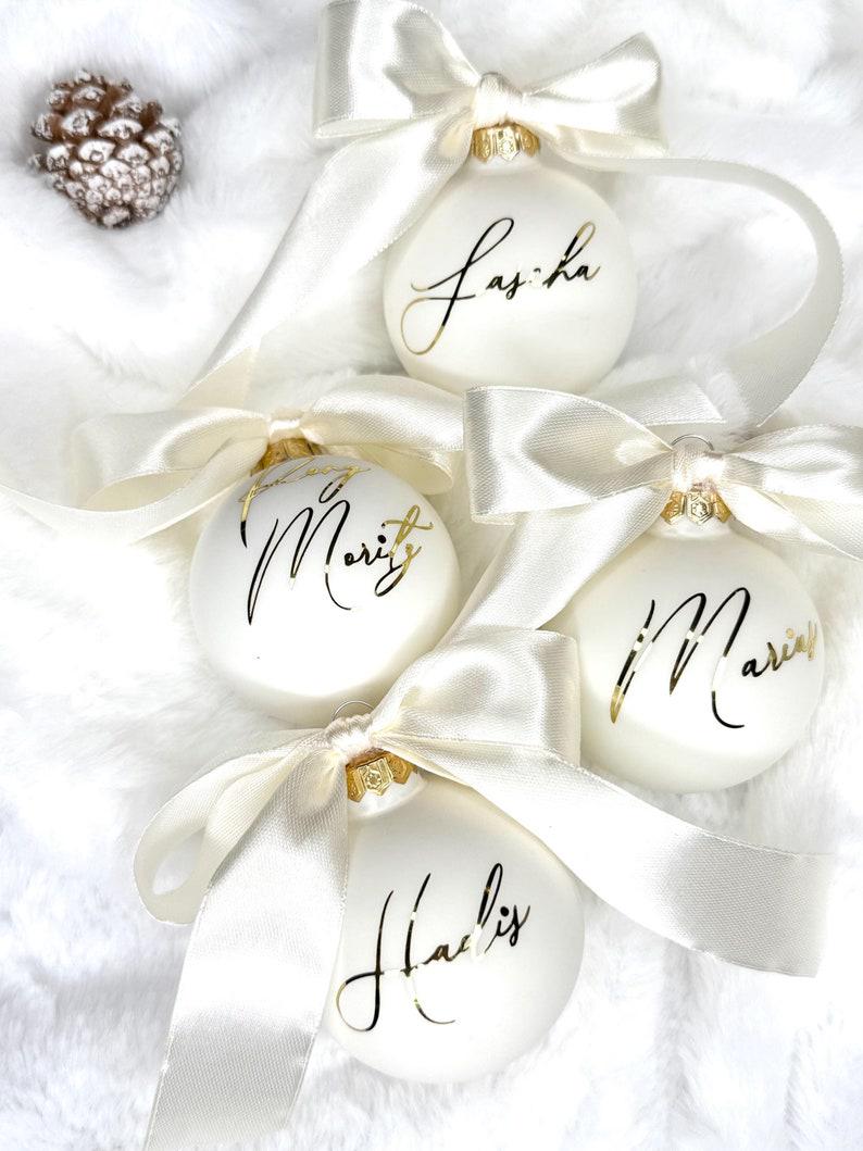 Hochwertige 6 cm  Glas Weihnachtskugel personalisiert,  mit Namen, in vielen Farben. Christbaumkugel, Personalisiertes Geschenk Ornamtens